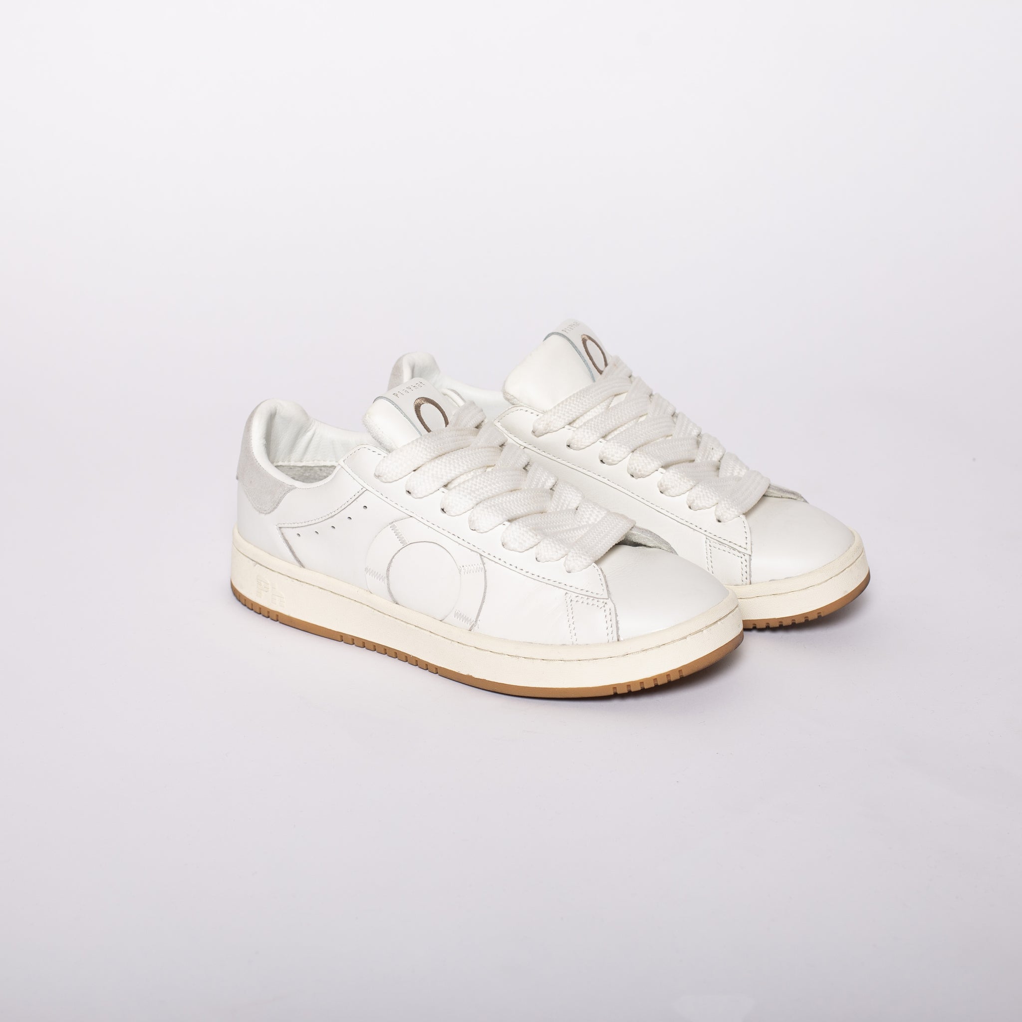 Sneakers in pelle con logo laterale colore Bianco