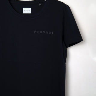 Dettaglio ravvicinato T-shirt con logo tono su tono Nero